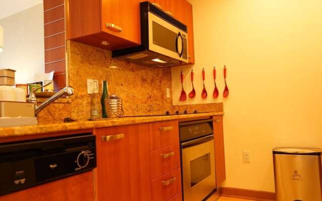 CONRAD 1bed Condo Brickell-Free Parking