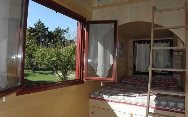 Provence Roulottes Hébergement insolite
