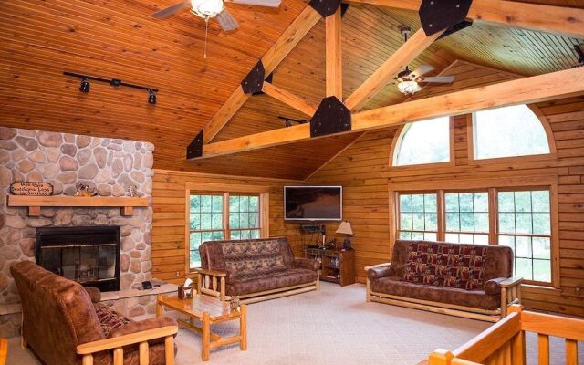 Log Gables - Log Home