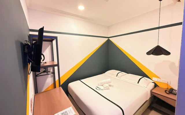 Smile Hotel Serdang South City