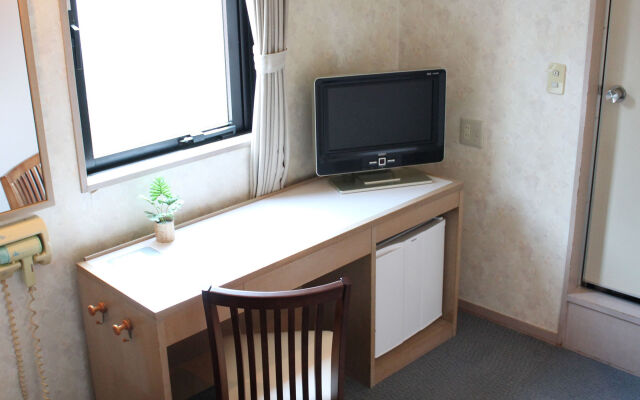 HOTEL LiVEMAX Fuchu Annex