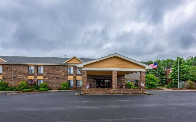 Quality Inn Tully I-81