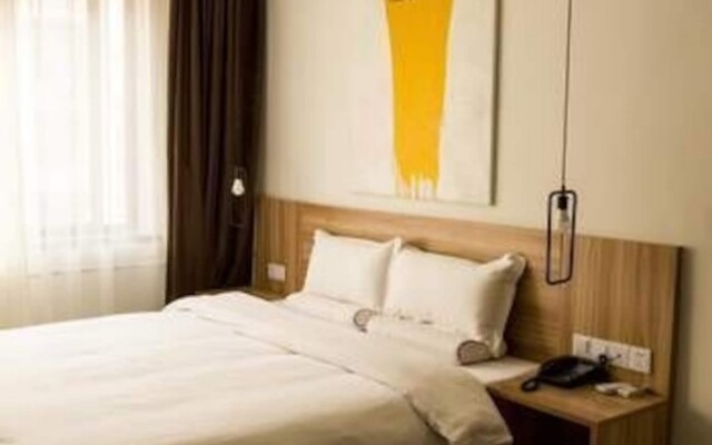 Starway Hotel Zhengzhou Zhengdong Xin Zone Hongzhuan Road