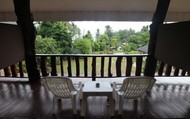 Krabi Klong Muang Bay View
