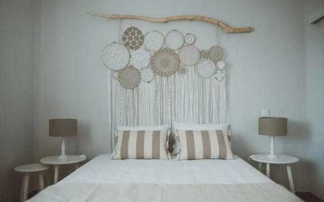 Vila Milreu Guest House