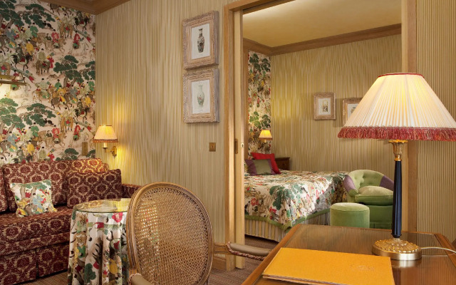 Hotel Chambiges Elysées