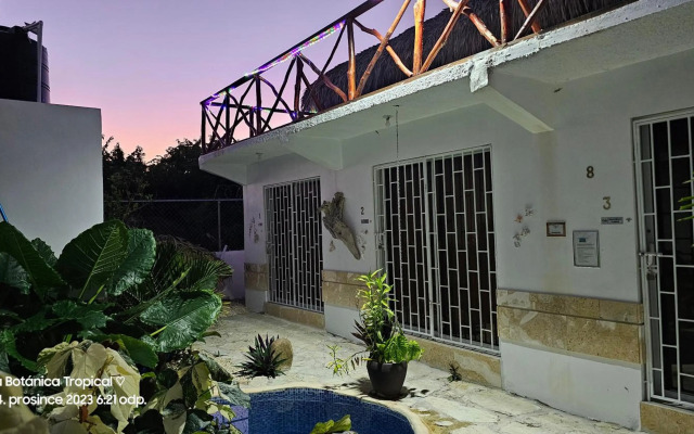 Luxury House Bungalow and apartments La Botánica Tropical