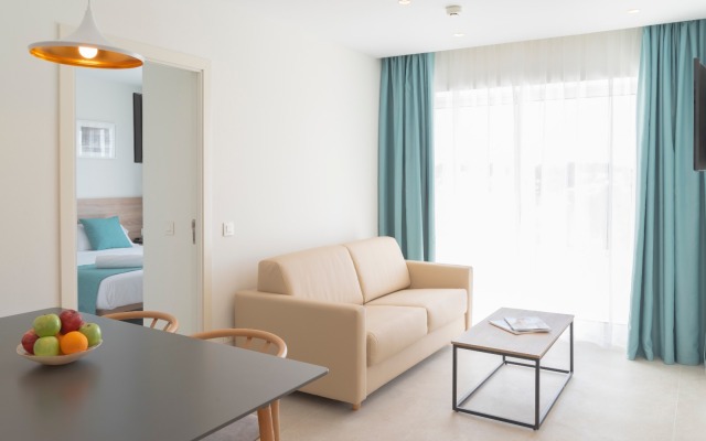 Aparthotel Marina Drach