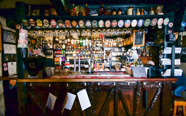 Black Boy Inn
