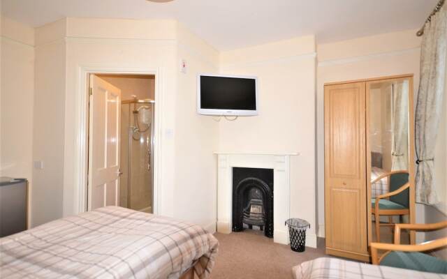 Porthkerry Apartment 2