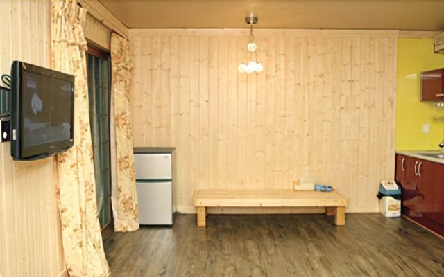 Yeongdeok Daekyung Pension