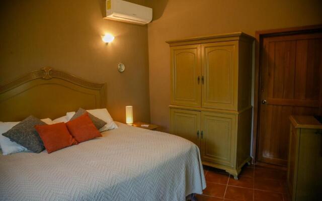 Lucia´s Lagoon House: free kayaks and bikes