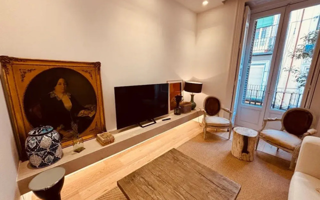 The Pelayo Majestic Luxury 3 Bedroom in Chueca