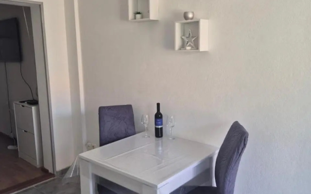 Apartment Toni