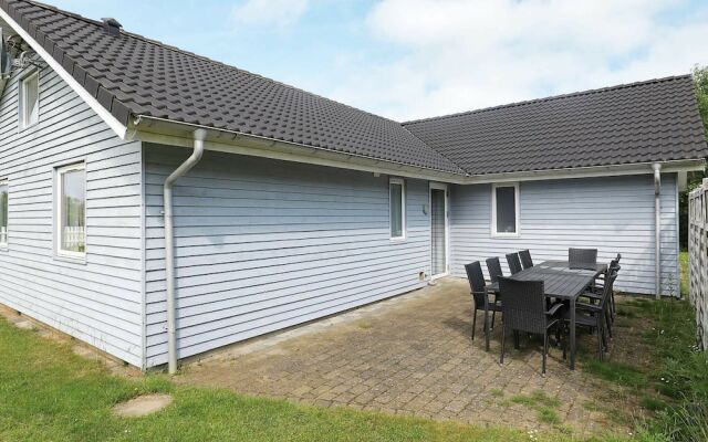 Elite Holiday Home in Vinderup With Private Pool