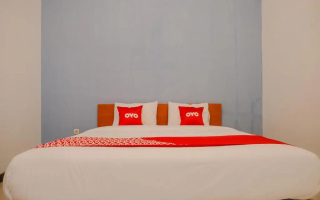 OYO 1509 Candi Panggung Family Guest House Syariah