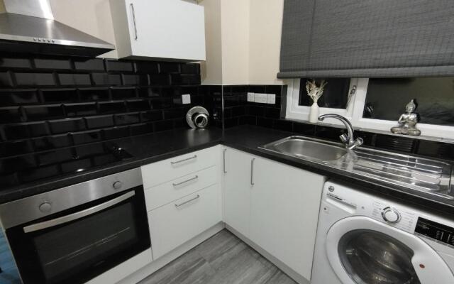 Queens Holiday Apartment