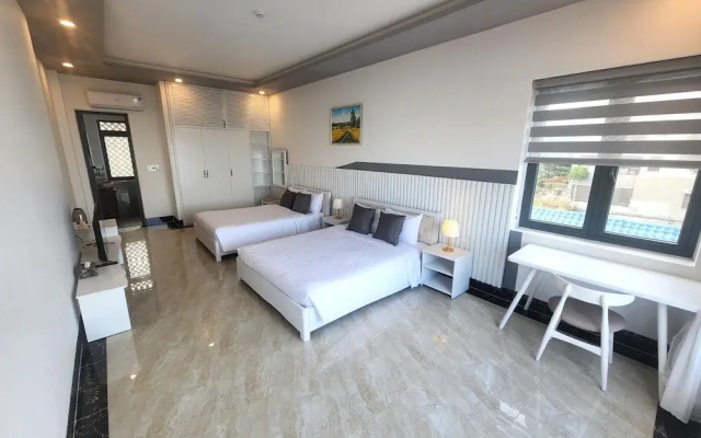 Sunny Shore Resort
