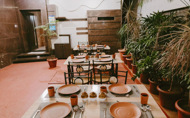 Athulya Square Rooms