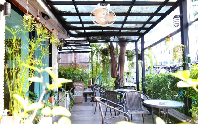 Early Bird Hostel Ayutthaya