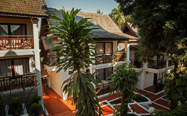 Parasol Blanc Luang Prabang