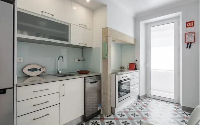 Penha1 · Lisbon's Charming and Bright Apartment