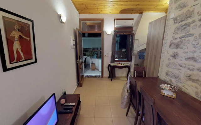 Porto Enetiko Suites