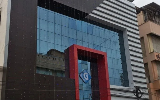 Sri Guru Inn