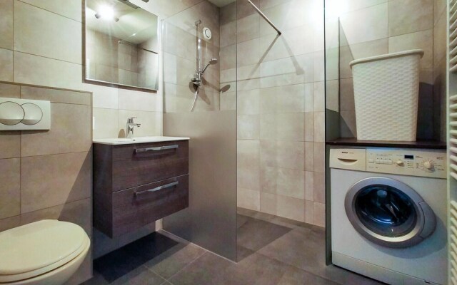 Amazing Home in Bruinisse With Wifi and 2 Bedrooms