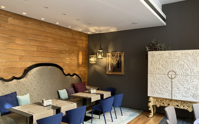 Graffit Gallery Design Hotel
