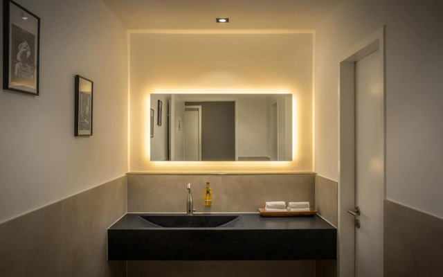 Awa Hotel