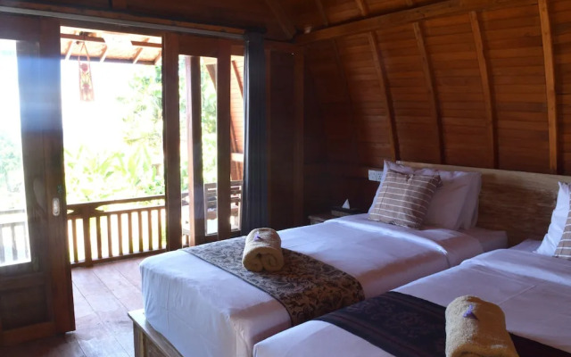 Adara Beach Hut