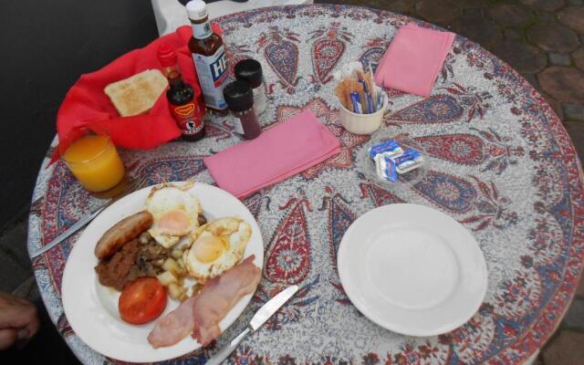 Valley Guest House