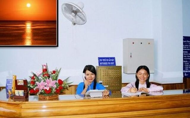 Glory Hotel