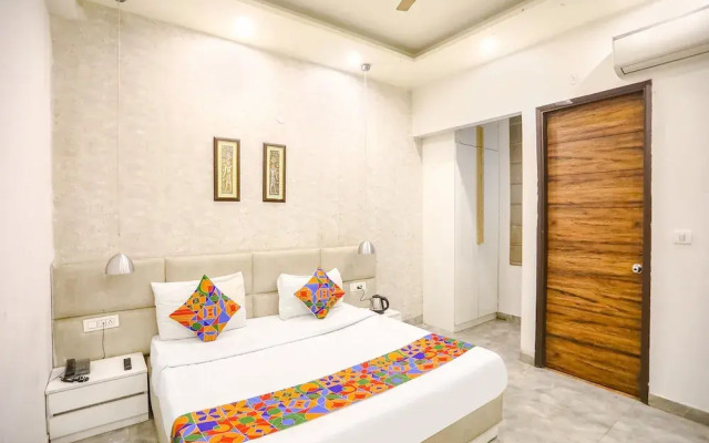 Fabhotel F9 Sector 19