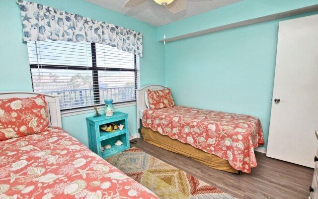 Seascape 102 - 2 Br condo