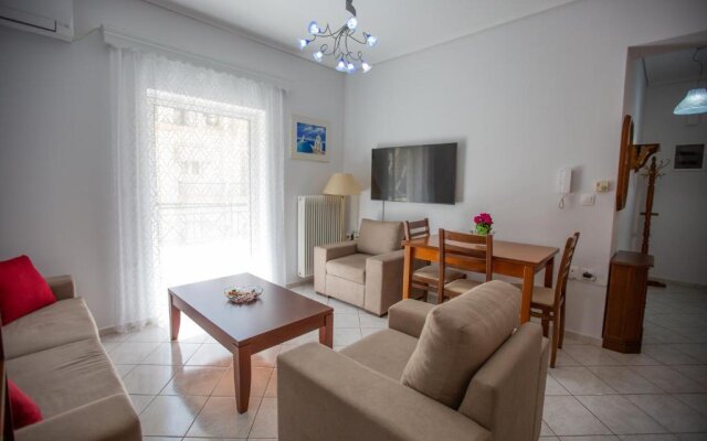 Poly's charming home - City center & near the beach 2bedroom apartment
