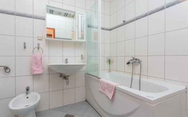 Burum Apartments