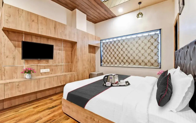 Hotel Shakun Palace