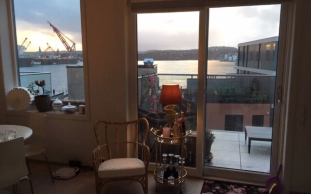 StayPlus Ocean View Apartment Balcony