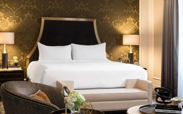 Fairmont Hotel Vancouver