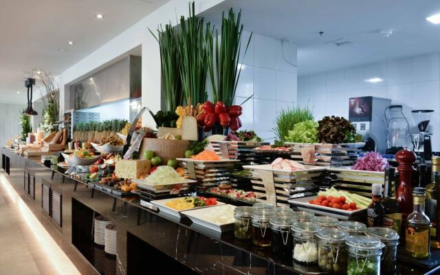 Dream Phuket Hotel & Spa