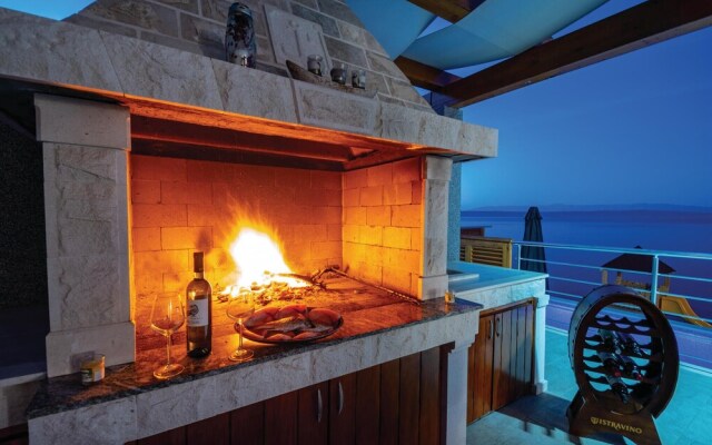 Nice Home in Crnja Luka With Wifi and 4 Bedrooms
