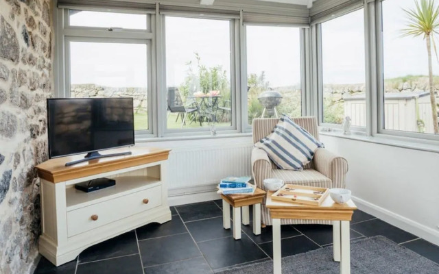 Lower Trowan Cottage