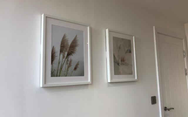 Boutique Collection in Reading by Creatick