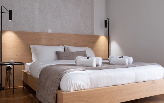 Deluxe 4 Bedrooms Apartment in Athens Center