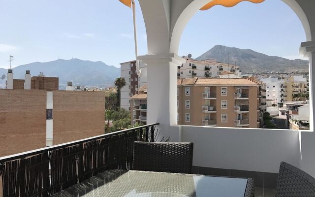 Apartment With 2 Bedrooms in Benalmadena, With Wonderful sea View, Poo