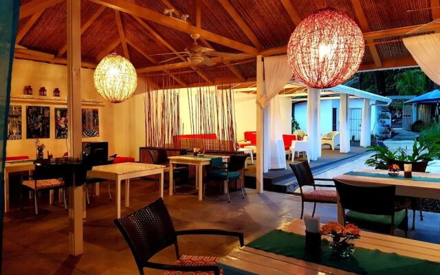 Hotel The Place