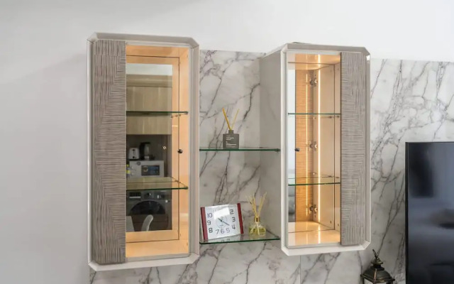 Heart-captivating Studio in Shamal Waves 2