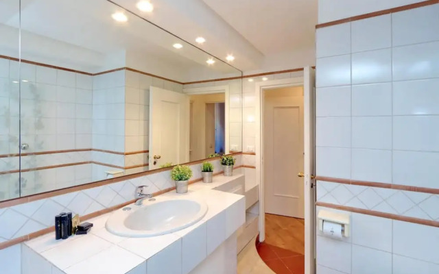 Rm-h501-banu21a2 - Navona Charme